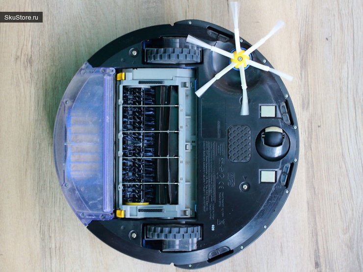 iRobot Roomba 620 с новыми щетками