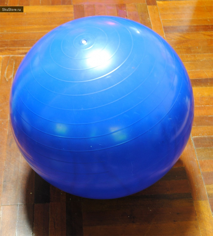 Гимнастический мяч фитбол - фото