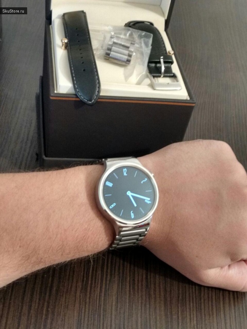 HUAWEI SMART WATCH - смарт-часы на Android Wear