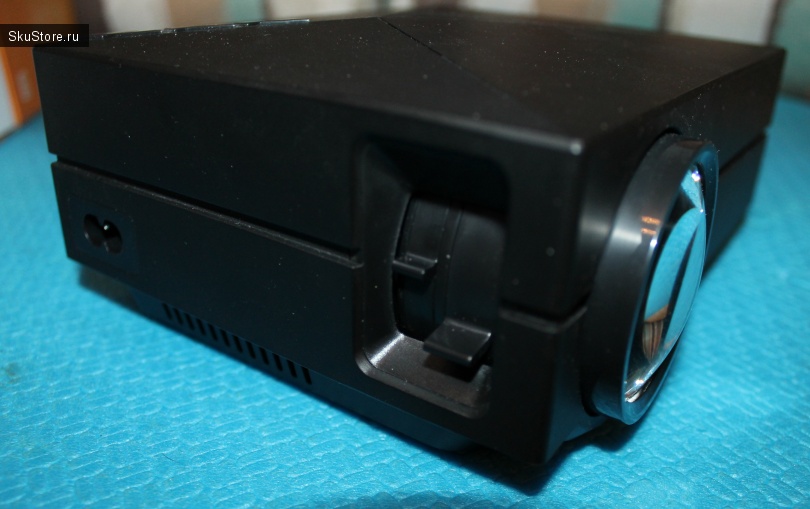 Видеопроектор GM60
