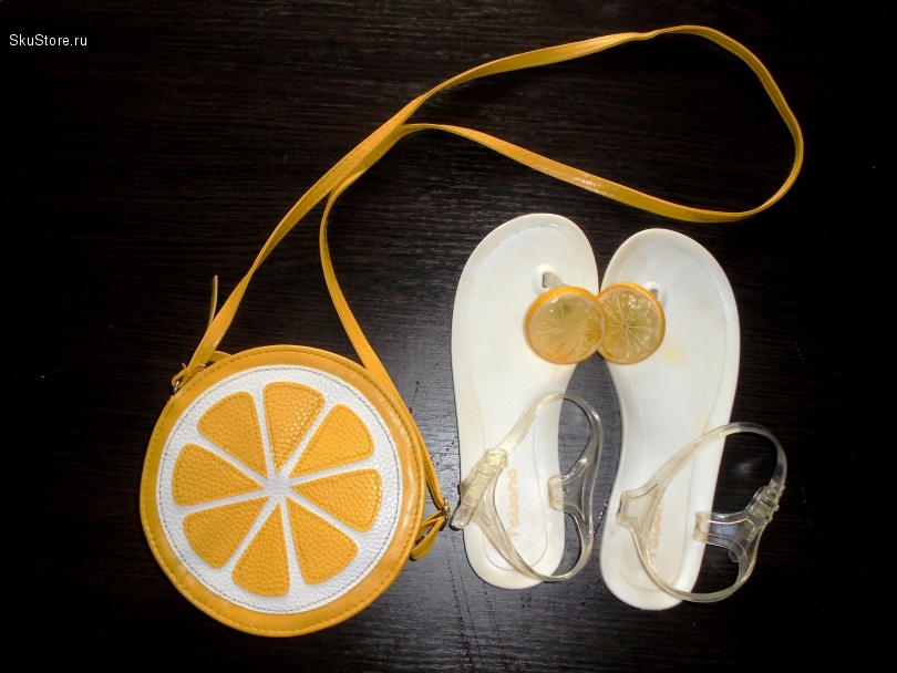 Cандалии с лимончиками
