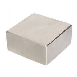 Неодимовый супермагнит N52 50x50x25 мм Неодимовый супермагнит N52 50x50x25 мм