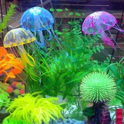 Медуза для аквариума. Светящаяся ?